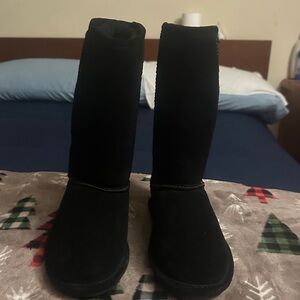 BearPaw Black Women's Winter Boots